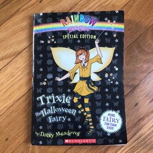 Trixie the Halloween Fairy. Rainbow Magic Book Special Edition